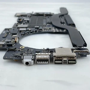 Placa lógica Apple MacBook Pro 15" 2015 2,8 GHz i7 16 GB A1398 820-00138-A + Probada - Imagen 1 de 12
