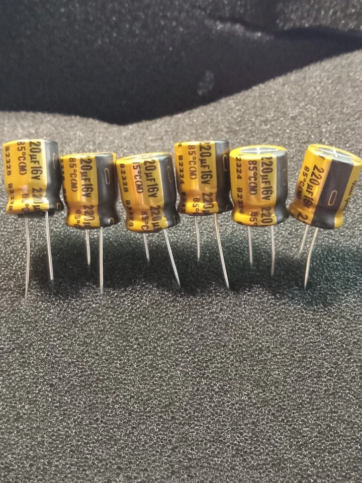 Nichicon 220 UF 16-V UFG-Fine Gold Series-UFG-Qty-6