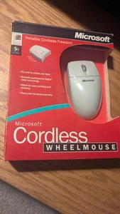 Boxed MICROSOFT CORDLESS WHEEL MOUSE WIRELESS X05-43135XB PS/2 Cleaned & tested - Picture 1 of 10