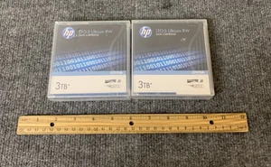 2 Stück HP C7975A LTO-5 Ultrium 3TB Datenkassette - Neu im Karton, versiegelt - - Bild 1 von 3