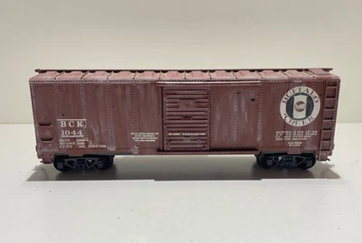 Custom Tyco HO Scale #1044 Buffalo Creek Boxcar Weathered No Box - Image 1 of 4