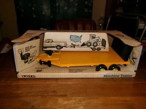 Vintage 1/16 Ertl Yellow Machine Trailer Farm Toy Tractor Implement NIB ! - Picture 1 of 4
