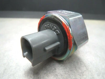 Knock Sensor for 2002-03 Toyota Camry Highlander 2.4L - Made in Japan by DENSO   - Image 1 of 4