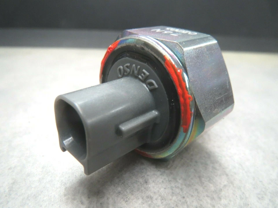 Sensor de golpe para Toyota Camry Highlander 2002-03 2,4 L - Hecho en Japón por DENSO   Foto 1 de 4