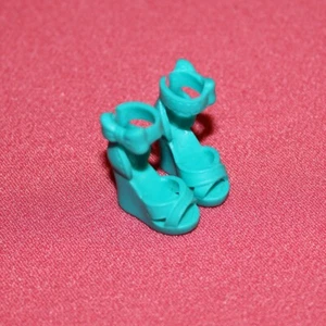 Paire de chaussures / talons verts pour Barbie Mattel - Picture 1 of 1