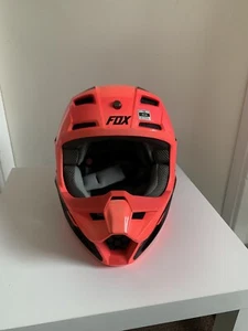 FOX V1 Youth Medium motorcross helmet - Picture 1 of 8