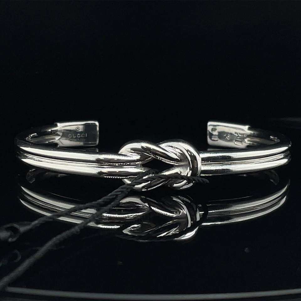 Gucci Loveknot Sterling Silver Cuff Bracelet, Size 16 - Image 1 of 4