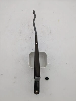 99-06 suzuki xl-7 Grand Vitara Left Driver wiper arm - Image 1 of 4