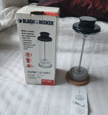 Espresso Mio Froth Maker Make Hot or Cold/Black & Decker 0742 - Image 1 of 4