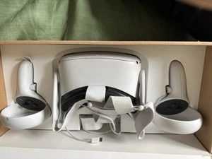 Meta Quest 2 VR headset 128GB - White - brand new in box/with charger-never used - Picture 1 of 7