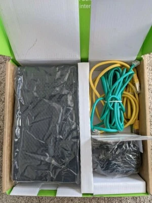 CenturyLink Zyxel C1100Z 802.11n WiFi Wireless Modem Router - Image 1 of 4