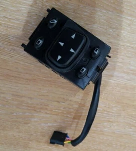MERCEDES S320 CDI W220 FACELIFT ELECTRIC MIRROR SWITCHES 220 82115 51 - Picture 1 of 1