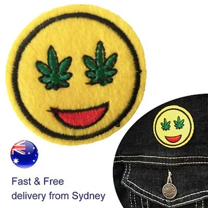 Weed Smiley Iron on patch cannabis hemp leaf hashish marijuana iron-on patches - Picture 1 of 4
