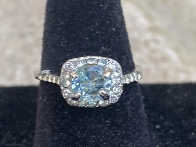 Joyería Mujer Auqua Circonita cúbica y Anillo Relleno de Plata Sólida Talla 5.5 Foto 1 de 3
