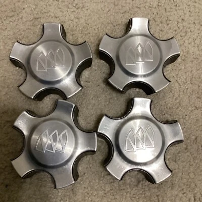 02-05 BUICK RENDEZVOUS TAPACUBOS CENTRAL Juego de 4 TAPASCUBOS OEM 9593778 Park Avenue Foto 1 de 4