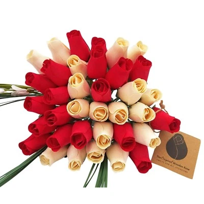 Ramo de flores rojas y blancas de San Valentín. The Original Wooden Rose 1,2,3 Doz Foto 1 de 2