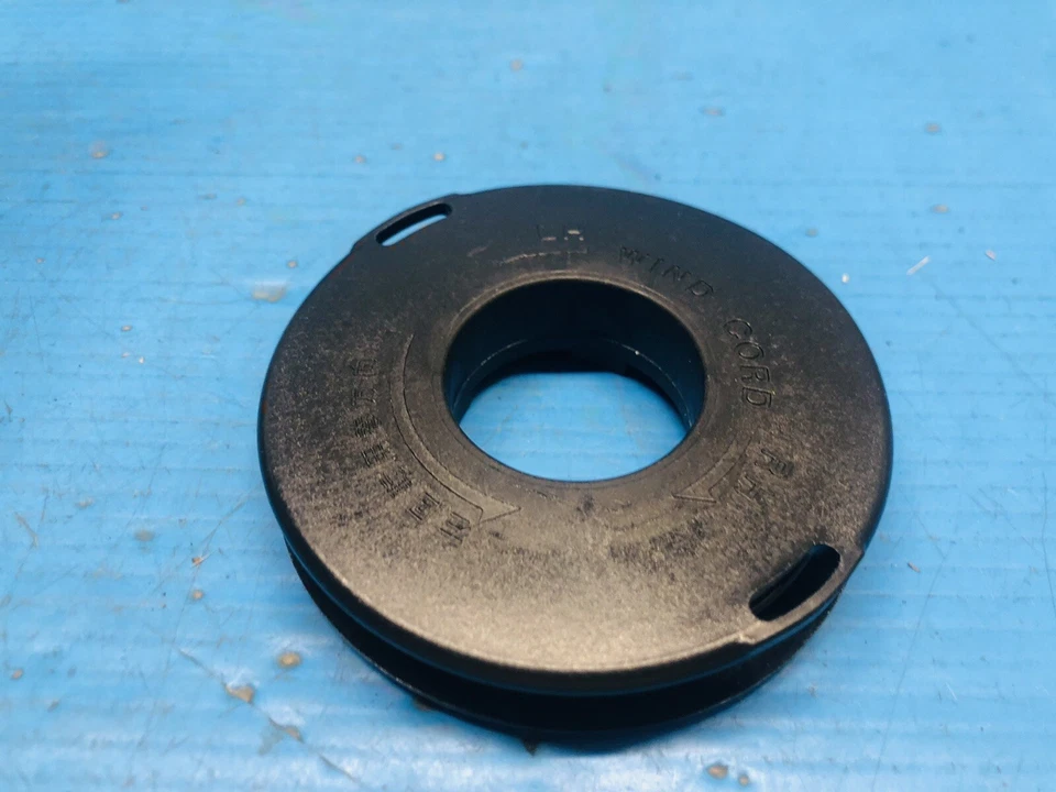 REDMAX BC2000DL BC2001DL TRIMMER SPOOL 6232-15410 - Image 1 of 1