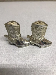 VINTAGE METALL COWBOY STIEFEL SOUVENIR SALZ & PFEFFERSTREUER JAPAN - Bild 1 von 5