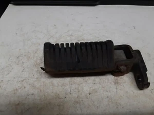 1980 KAWASAKI KZ550 LEFT FOOTPEG - Picture 1 of 5