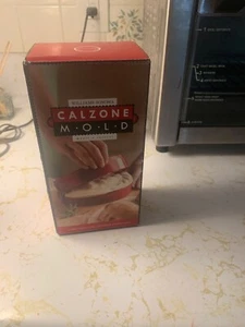 Williams- Sonoma Calzone Mold Red New In Box - Picture 1 of 1