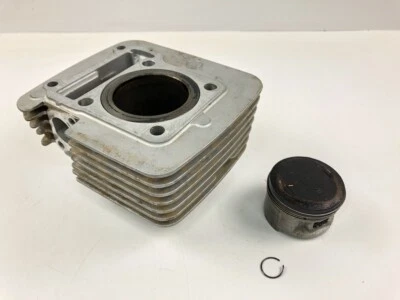 05 Yamaha TTR125 TTR 125 125L 125LE Motor Cilindro Jarra Barril Pistón Foto 1 de 4