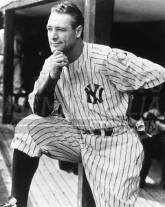 Lou Gehrig New York Yankees dug out pose 8x10 11x14 16x20 photo Iron Horse 008 - Picture 1 of 1