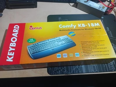 GENIUS Comfy KB-18M Cool Retro Vintage  Beige Keyboard Old New Stock - Image 1 of 3