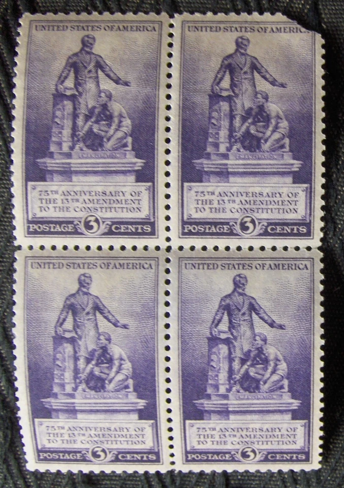 US 3¢ stamp SC #902 13th Amendment 75th Anniversary MNH 1940 block of 4, fault. - Image 1 of 1