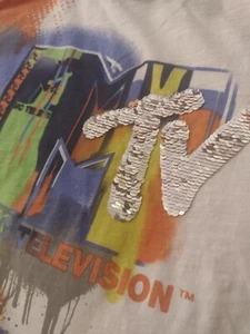 *MTV* Point Cove White T-Shirt (Color Changing Sequins!)Youth Size 9-10yrs - Picture 1 of 9