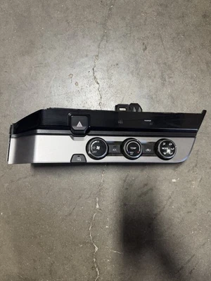 2016 2017 2018 2019 2020 Toyota Tacoma AC Heater Temperature Control Unit OEM - Image 1 of 2