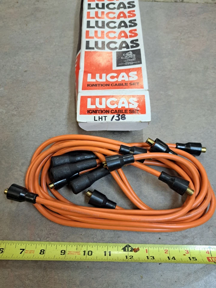 Новые из старых запасов оригинальные провода свечи зажигания Lucas LHT 138 подходят для двигателя Toyota Corona и Crown 4 м - Изображение 1 из 3