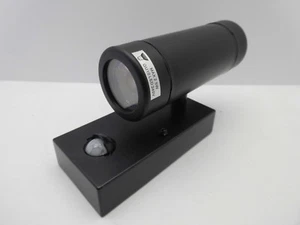 SAXBY EL-40123 ICARUS PIR 2.5W PARED ARRIBA/ABAJO NEGRO IP44 RESISTENTE A LA INTEMPERIE - Imagen 1 de 7