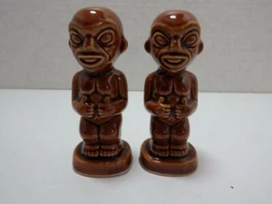 Kon Tiki Hawaiian Luau Tiki Salt and Pepper Shakers Japan Thumbs Up Vintage - Picture 1 of 4