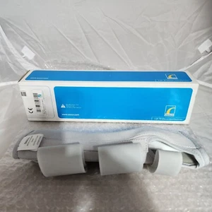 Ossur Contoured Wrist Brace Size: Small 10" Length Right Wrist NEW FAST SHIPPING - Picture 1 of 3