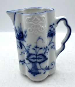 Porcelain Creamer/Pitcher Blue Onion Vintage Cottagecore - Picture 1 of 6