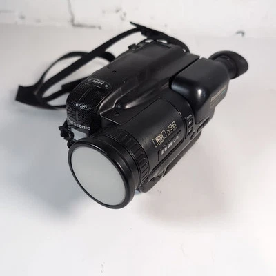 Panasonic Palmcorder NV-S88B UNTESTED - Image 1 of 4