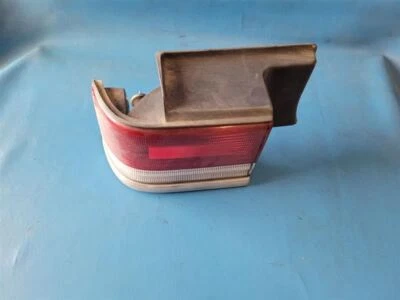 89 90 91 ACCLAIM LUZ TRASERA IZQUIERDA CUARTO EXTERIOR PANEL MONTADO 40230 Foto 1 de 4