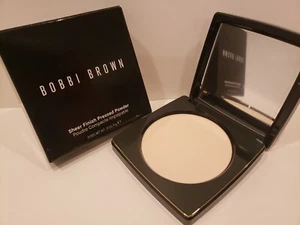 Bobbi Brown ~ Sheer Finish Pressed Powder ~ Soft Porcelain ~ 0.31 Oz ~ NIB - Picture 1 of 1