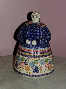 Polish Pottery Cookie Lady! UNIKAT Signature Paper Lanterns Pattern! - Picture 1 of 3