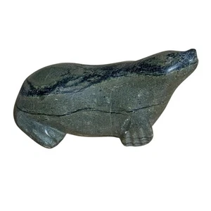 Inuit Soapstone Carving Seal Sculpture Artist Signed Canada Eskimo Art Igloo Tag - Picture 1 of 14