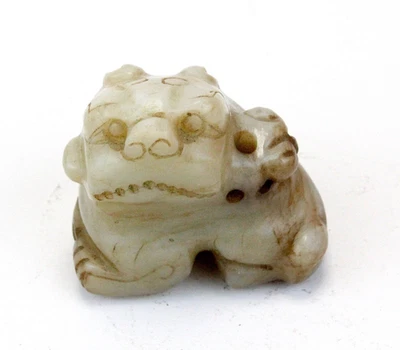 Antiguo perro foo chino de jade en miniatura Foto 1 de 4