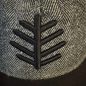 Mossimo Wollmischung Fischgrätmuster Baseballmütze MÜTZE schwarz ~ Druckknopfleiste ~ Einheitsgröße - Bild 1 von 4