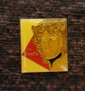 Sombrero Pin Vintage Esmaltado Puertas Talla 1-1/8"" Alto x 1"" Ancho - Imagen 1 de 1