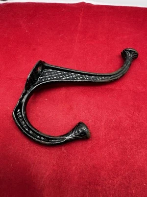 Gancho para abrigo de hierro grande percha estilo antiguo antiguo Foto 1 de 4