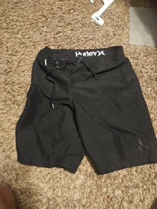Hurley Boys Black Swim Trunks Size 28s Board Shorts Pre Owned - Picture 1 of 3