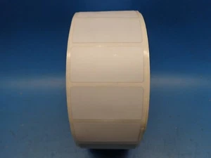 500 ? BRADY THT-23-428-2 LABELS 1" x 2" ROLL 3" CORE LIGHT GRAY METALLIZED B-428 - Picture 1 of 2