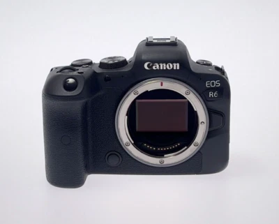 Canon EOS R6 + RF 24-105mm f/4-7.1 IS STM Kit | Vollformat Kamera | MwSt. #C03 - Bild 1 von 4