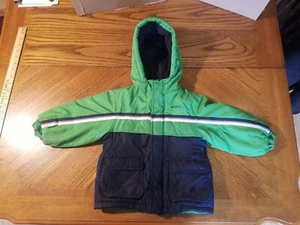 Carter's Boy's Winter Jacket Coat Green Black Size 2T Toddler - Picture 1 of 10