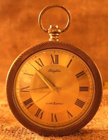 Vintage Rhythm 2 Jewels Alarm Clock Made Japan Mechanical Bronze Wind-Up Clock Cover