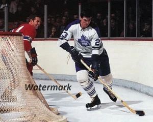 1969 NHL Leafs Pat Quinn Being Chased by Habs Jean Béliveau Color 8 X 10 Photo - Picture 1 of 1